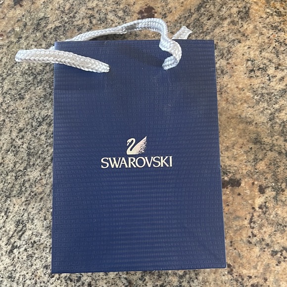 Brand New Swarovski earrings, all original packaging and gift bag! - Picture 7 of 7